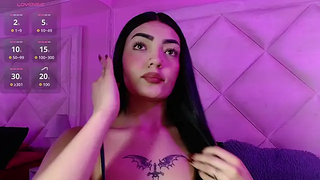 Snapshot of Miaa_Smithh__ chatting on 01.06.26 Miaa Smithh online show from 01.06.26