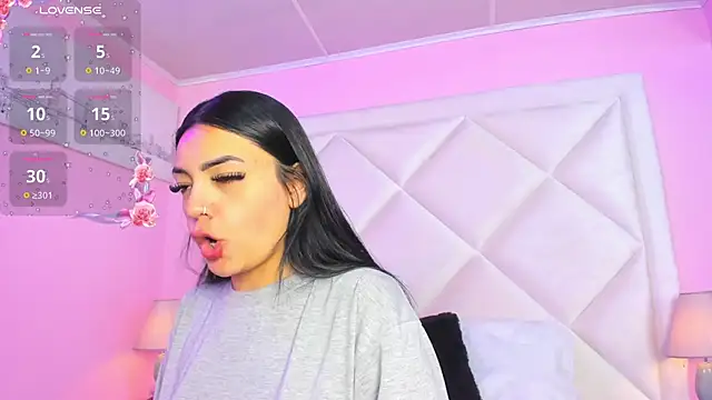 Snapshot of Miaa_Smithh__ chatting on 02.19.26 Miaa Smithh online show from 02.19.26