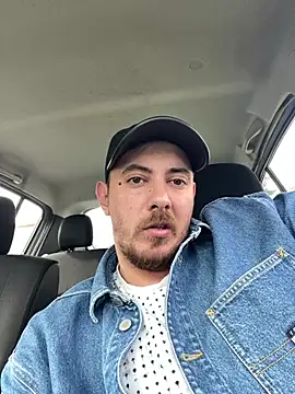 DaNNyeL016 online show from 03.17.26