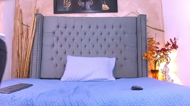 Snapshot of Luke_Carter chatting on 12.18.25 Luke Carter online show from 12.18.25