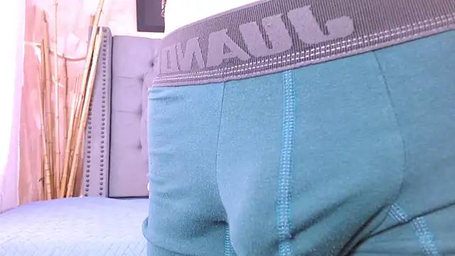 Snapshot of Luke_Carter chatting on 02.05.26 Luke Carter online show from 02.05.26