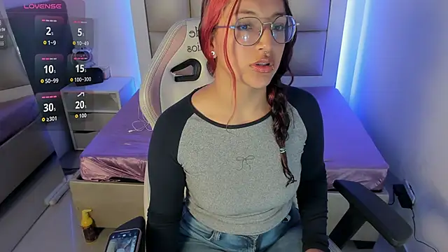 Valkiria js online show from 11.12.25