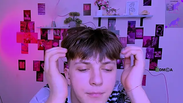 travis wolf  online show from 04.04.26