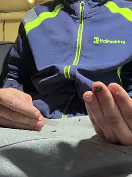 420boy   online show from 11.12.25