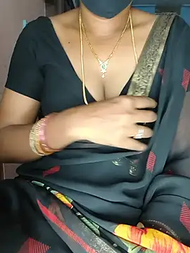 Snapshot of SindhuHappy chatting on 06.15.26 SindhuHappy online show from 06.15.26