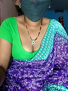 Snapshot of SindhuHappy chatting on 07.15.26 SindhuHappy online show from 07.15.26