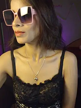 royeoy22 online show from 05.26.26