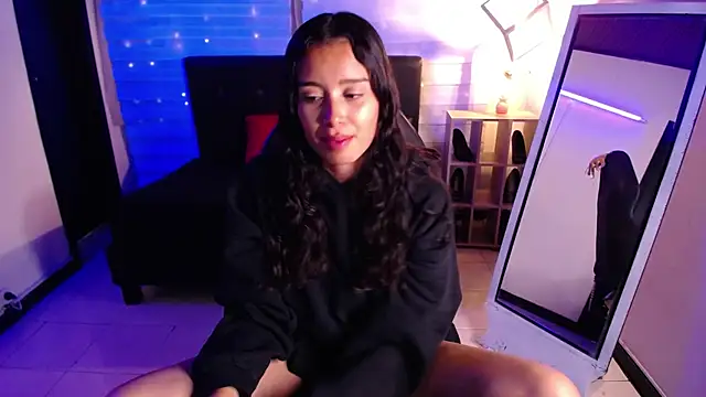  Mia Evans 1 online show from 11.08.25