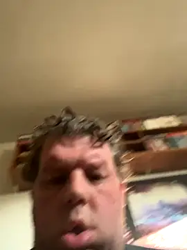 Stephanie1984 online show from 09.28.25