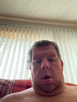 Stephanie1984 online show from 10.14.25