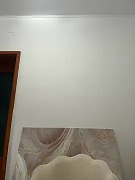 VampyScarlet online show from 10.18.25