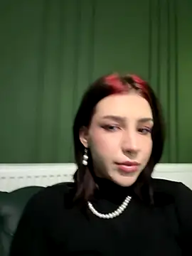 VampyScarlet online show from 10.21.25