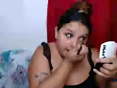 Snapshot of KeilyHall chatting on 10.22.25 KeilyHall online show from 10.22.25