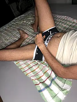 Snapshot of Moan_King chatting on 09.11.25 Moan King online show from 09.11.25