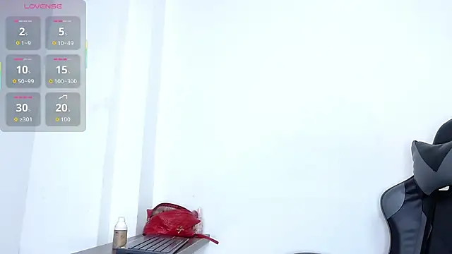 Miaa Rosse online show from 11.29.25