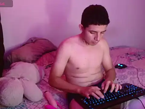 NoahAyala online show from 09.21.25