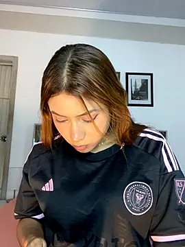 RedVelvet Dream online show from 09.19.25