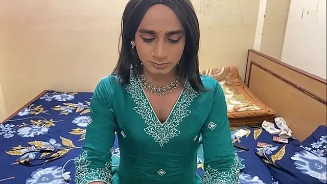 Snapshot of LuvLayla chatting on 01.09.26 LuvLayla online show from 01.09.26