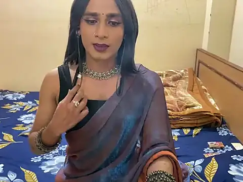 Snapshot of LuvLayla chatting on 01.10.26 LuvLayla online show from 01.10.26