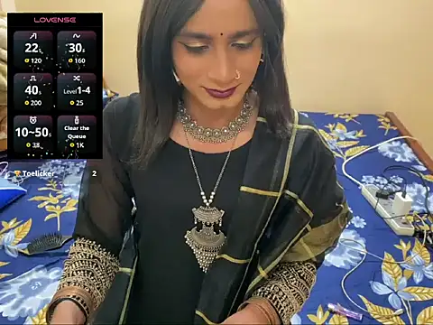 LuvLayla online show from 04.09.26