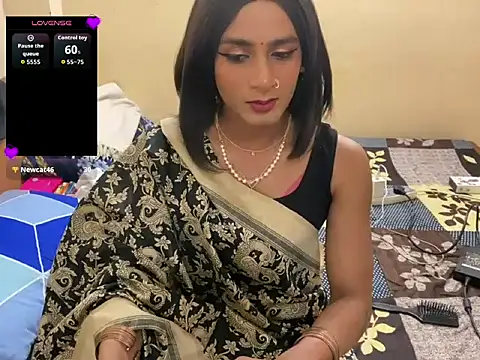 LuvLayla online show from 04.16.26