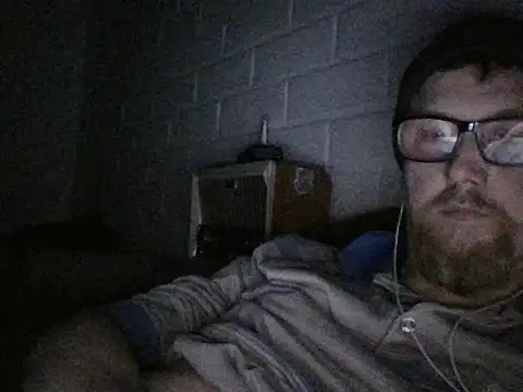 willzchen12 online show from 10.29.25