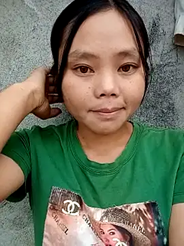 omiu-baby online show from 10.11.25