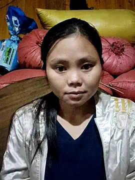 omiu-baby online show from 10.25.25