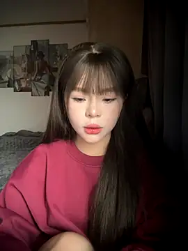 SarahBeii online show from 12.05.25