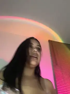 Snapshot of P_A_U_L_I_N_A_ chatting on 12.14.25 P A U L I N A online show from 12.14.25