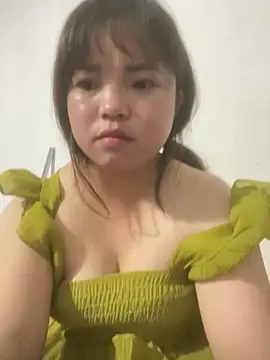Snapshot of AnHa19 chatting on 04.18.26 AnHa19 online show from 04.18.26