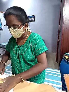 umashreetamil online show from 04.08.26