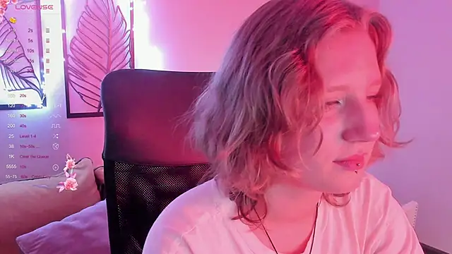 Hailey Foxy online show from 11.24.25