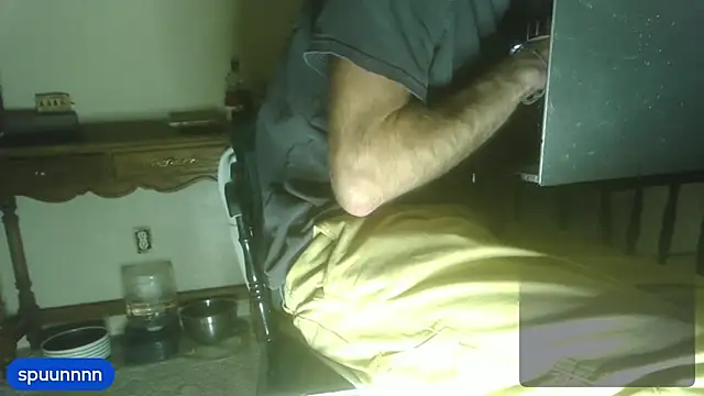 hungspundick1 online show from 11.09.25