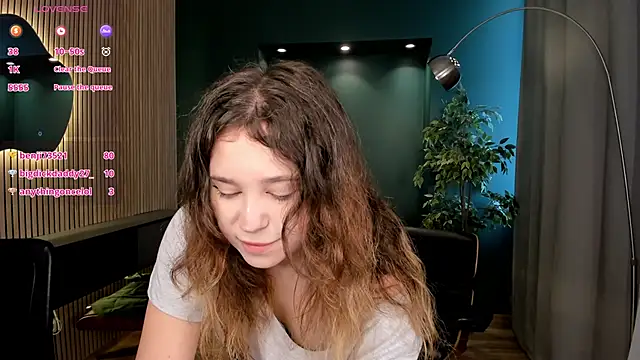 Lina Glow online show from 06.15.26