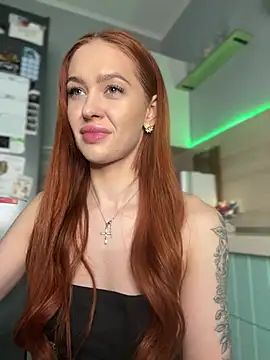 Snapshot of LittleFox___ chatting on 01.14.26 LittleFox online show from 01.14.26