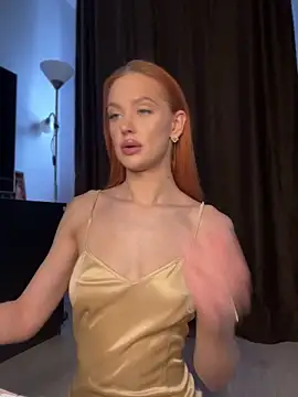 Snapshot of LittleFox___ chatting on 02.26.26 LittleFox online show from 02.26.26