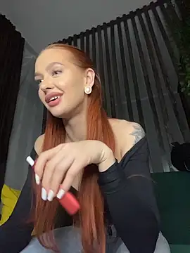 Snapshot of LittleFox___ chatting on 03.22.26 LittleFox online show from 03.22.26