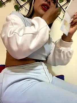 JesicaHorny69 online show from 10.15.25