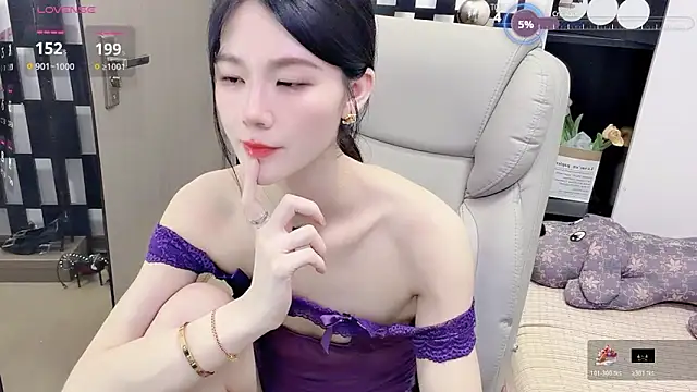 Yueyue-MM online show from 05.08.26