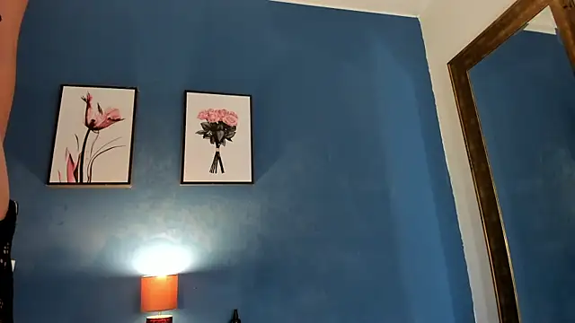 Grettel w online show from 12.16.25