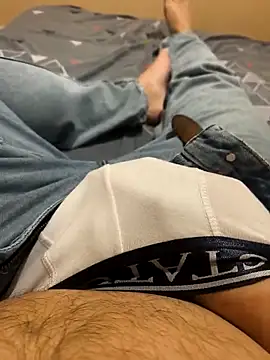 Snapshot of Normalludo0202 chatting on 10.15.25 Normalludo0202 online show from 10.15.25