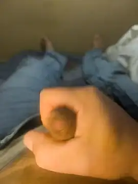 Snapshot of Normalludo0202 chatting on 10.19.25 Normalludo0202 online show from 10.19.25