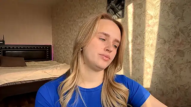 ElisabetLorney online show from 11.20.25