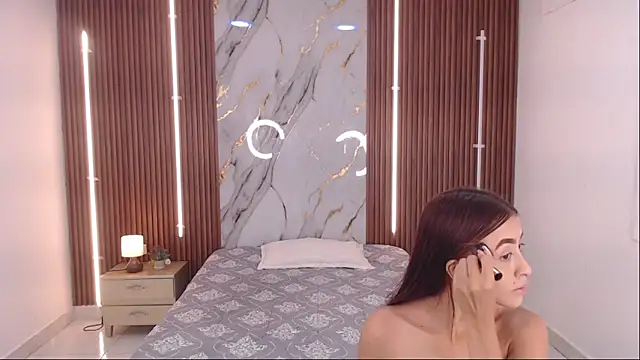 Snapshot of shena_nomy1 chatting on 11.19.25 shena nomy1 online show from 11.19.25