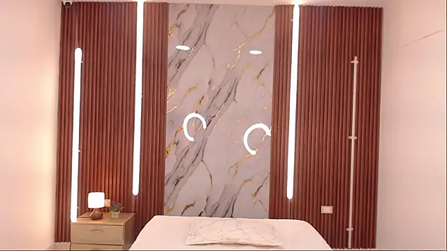 Snapshot of shena_nomy1 chatting on 11.23.25 shena nomy1 online show from 11.23.25