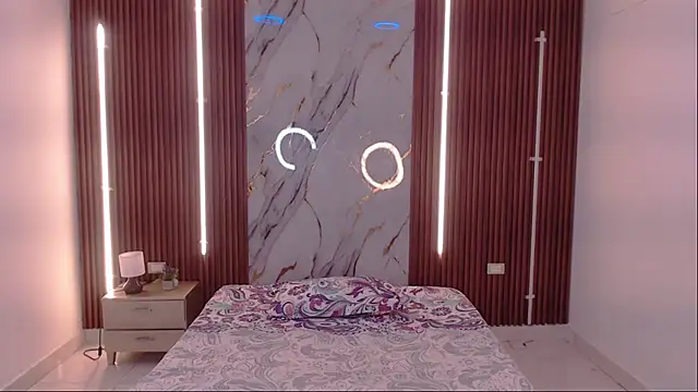 Snapshot of shena_nomy1 chatting on 11.27.25 shena nomy1 online show from 11.27.25