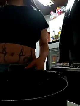 Zulema R1 online show from 04.10.26