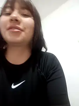 Snapshot of Zulema_R1 chatting on 05.08.26 Zulema R1 online show from 05.08.26
