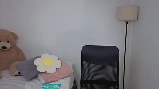 valerihouse online show from 11.13.25